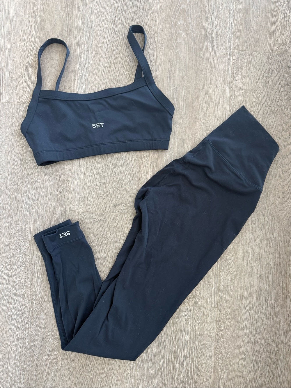 SET Active Navy Sports Bra and Leggings Set - Sportbody Oxford